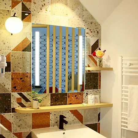 Logis Hotels- Marguerite D'anjou Chateau 2* Angers