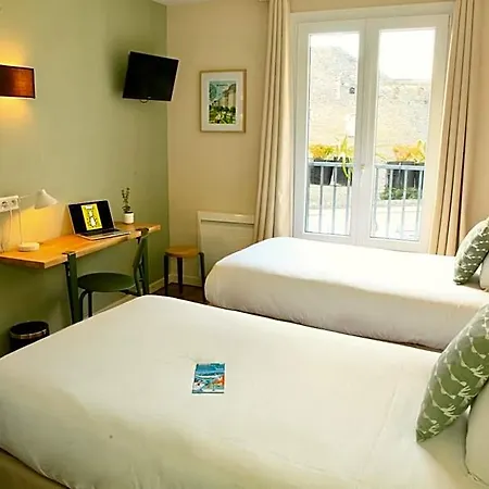 Logis Hotels- Marguerite D'anjou Chateau